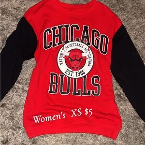 Chicago Bulls Red and Black Sweatshirt